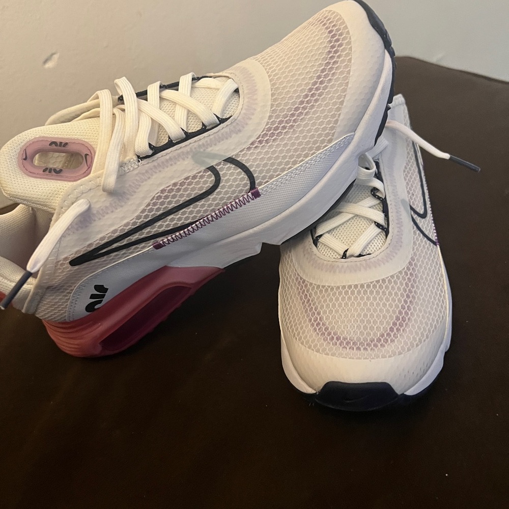 Nike air max